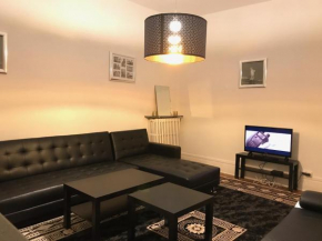 Гостиница Luxury Suite Lilas 1  Дижон